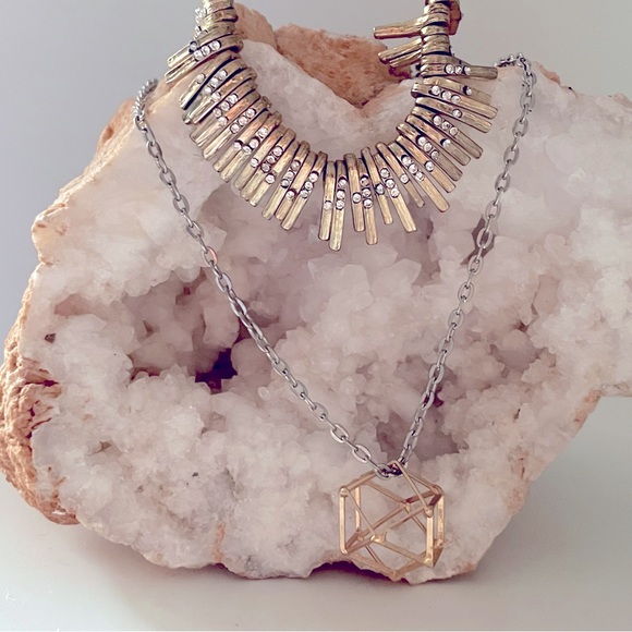 Silver & gold layered necklace - Picture 2 of 5